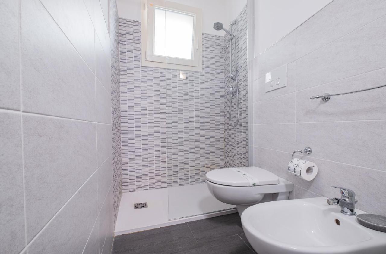 Casa D'Amore Con Piscina Privata 알레사노 외부 사진