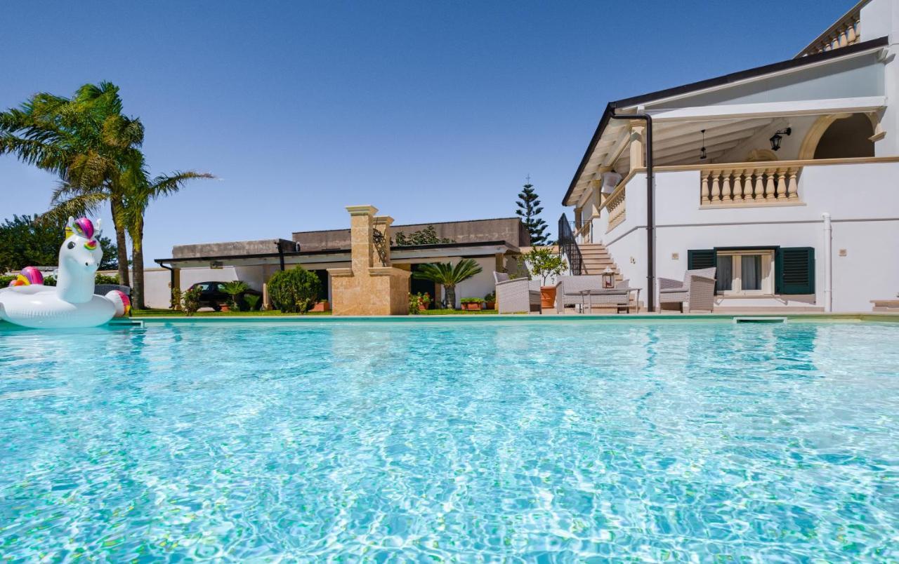 Casa D'Amore Con Piscina Privata 알레사노 외부 사진